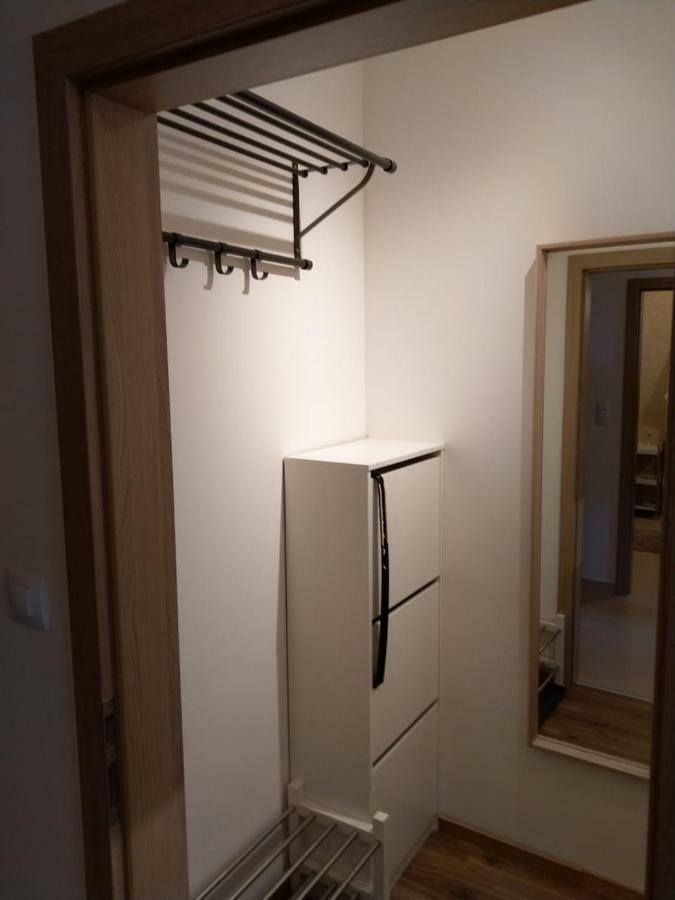 Apartment In Near Hockey Stadium And City Center
