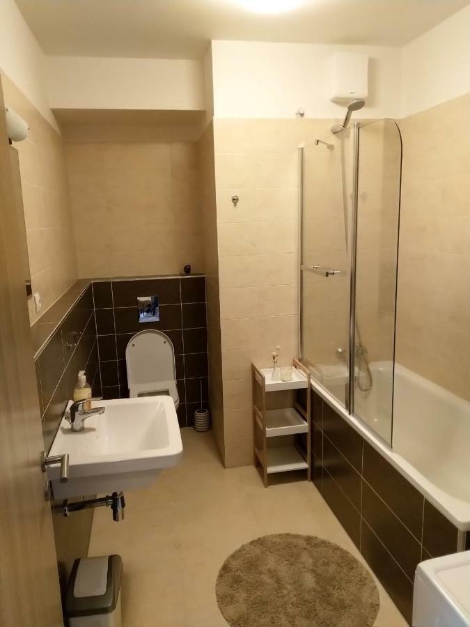 In Near Hockey Stadium And City Center * Pressburg