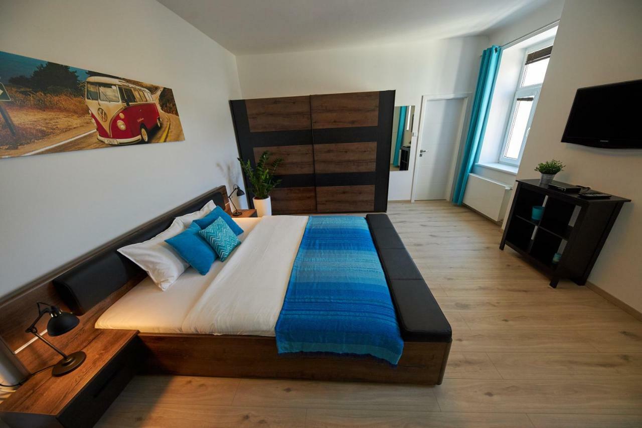Le Monde - Amazing 5bdr In Downtown Apartment