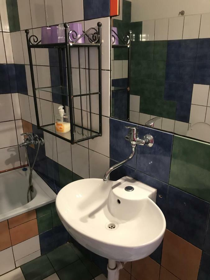 Hotel Hotel Sebarozvoja S Moznostou Ziskania Inspirujucich Prostriedkov Na Zmenu Interieru 2*