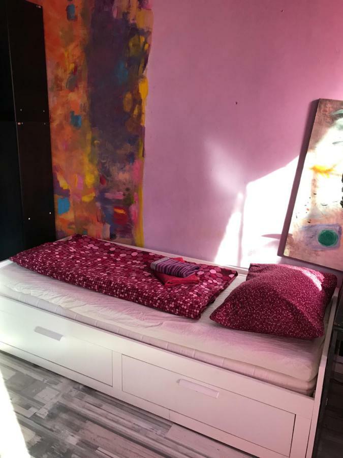 Hotel Sebarozvoja S Moznostou Ziskania Inspirujucich Prostriedkov Na Zmenu Interieru Bratislava