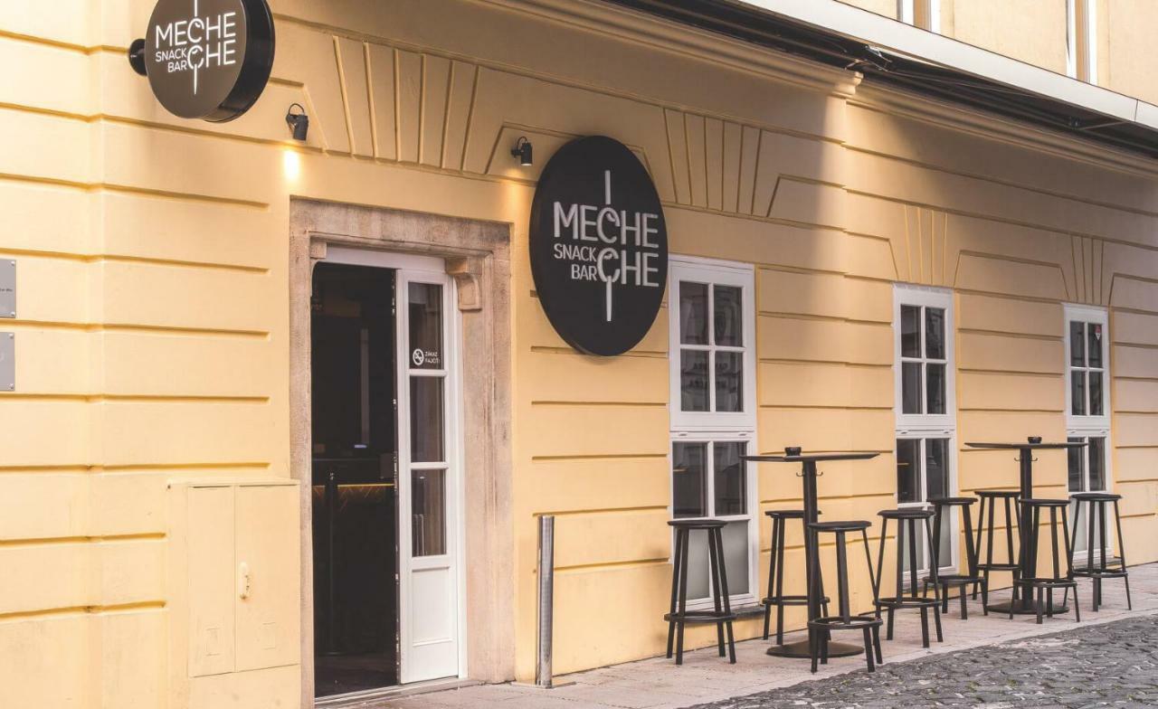 Pikachu's Gallery - Historical Old Town Appartamento Bratislava