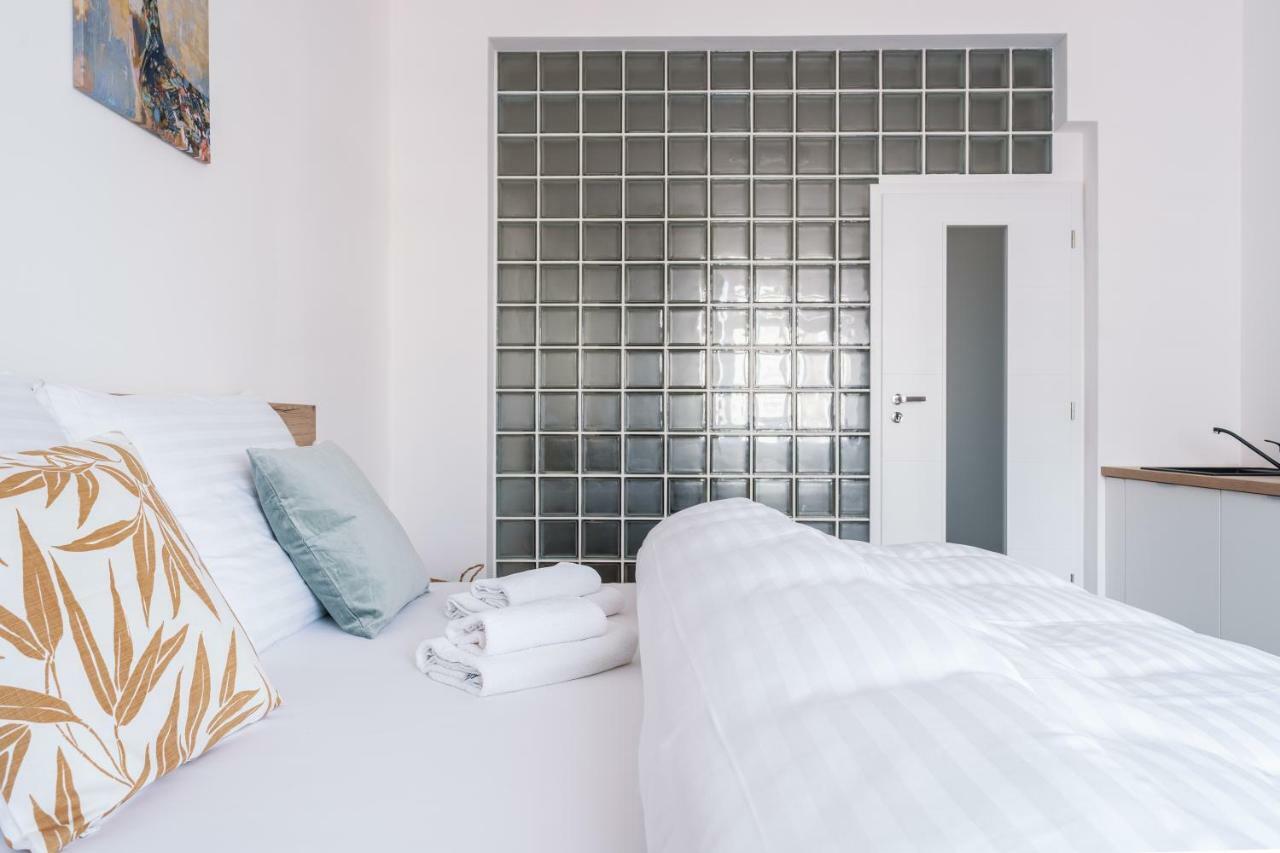 Self Check-In Apartments By Ambiente *