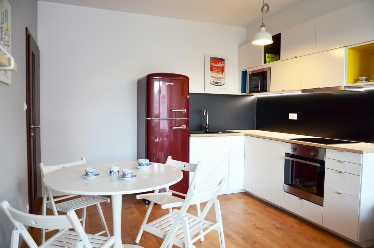 Brand New Apartment. Parking Spot Included! Appartamento