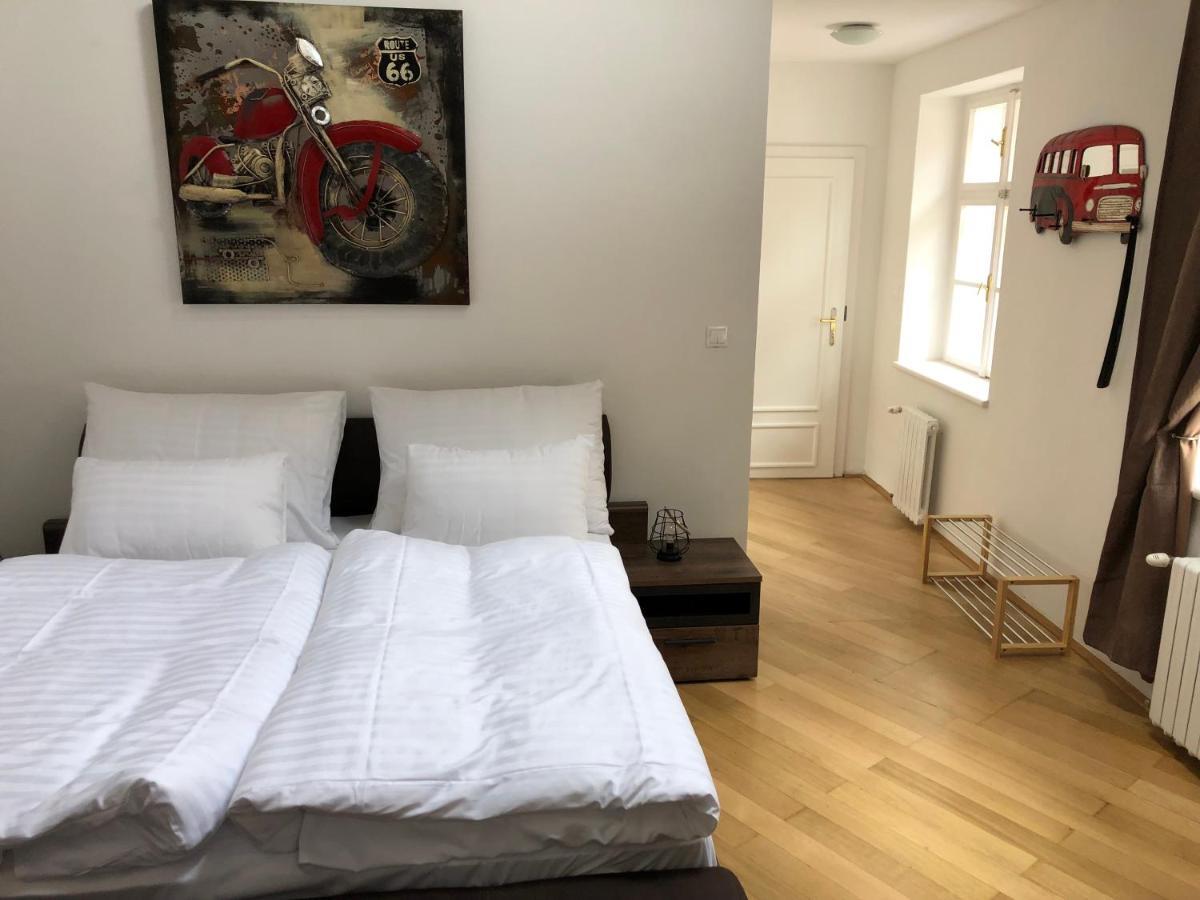 Aapartamentoos Aparthotel Bratislava
