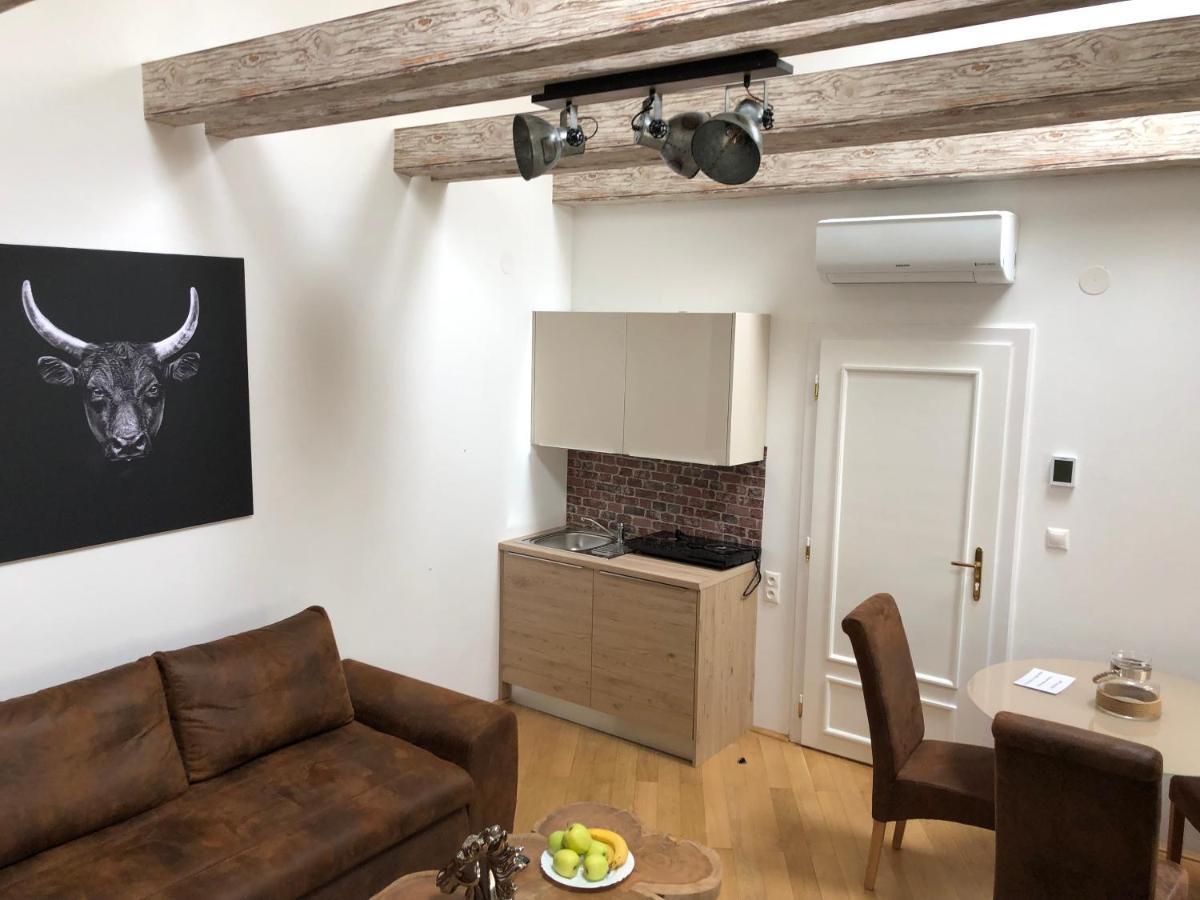 Aapartamentoos Aparthotel Bratislava