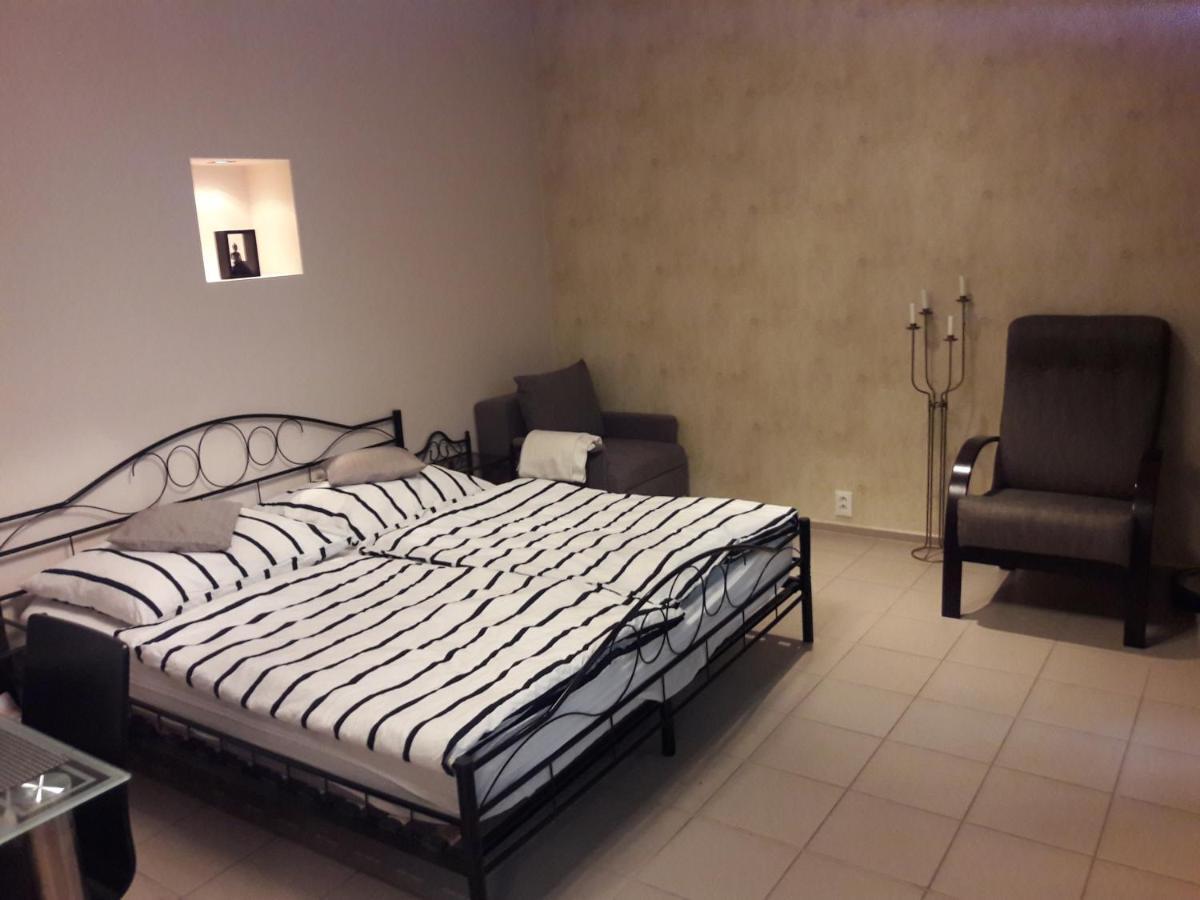 Lucas - Self Check-in Apartment Bratislava