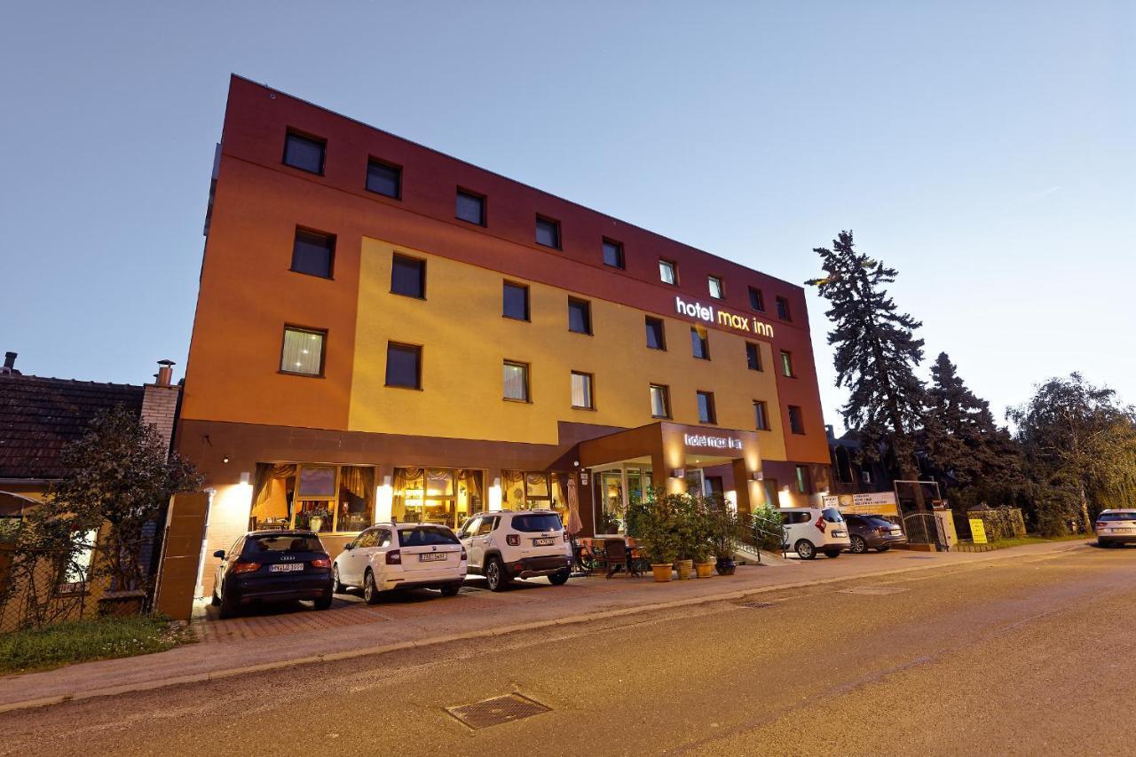 Max Hotel 3*