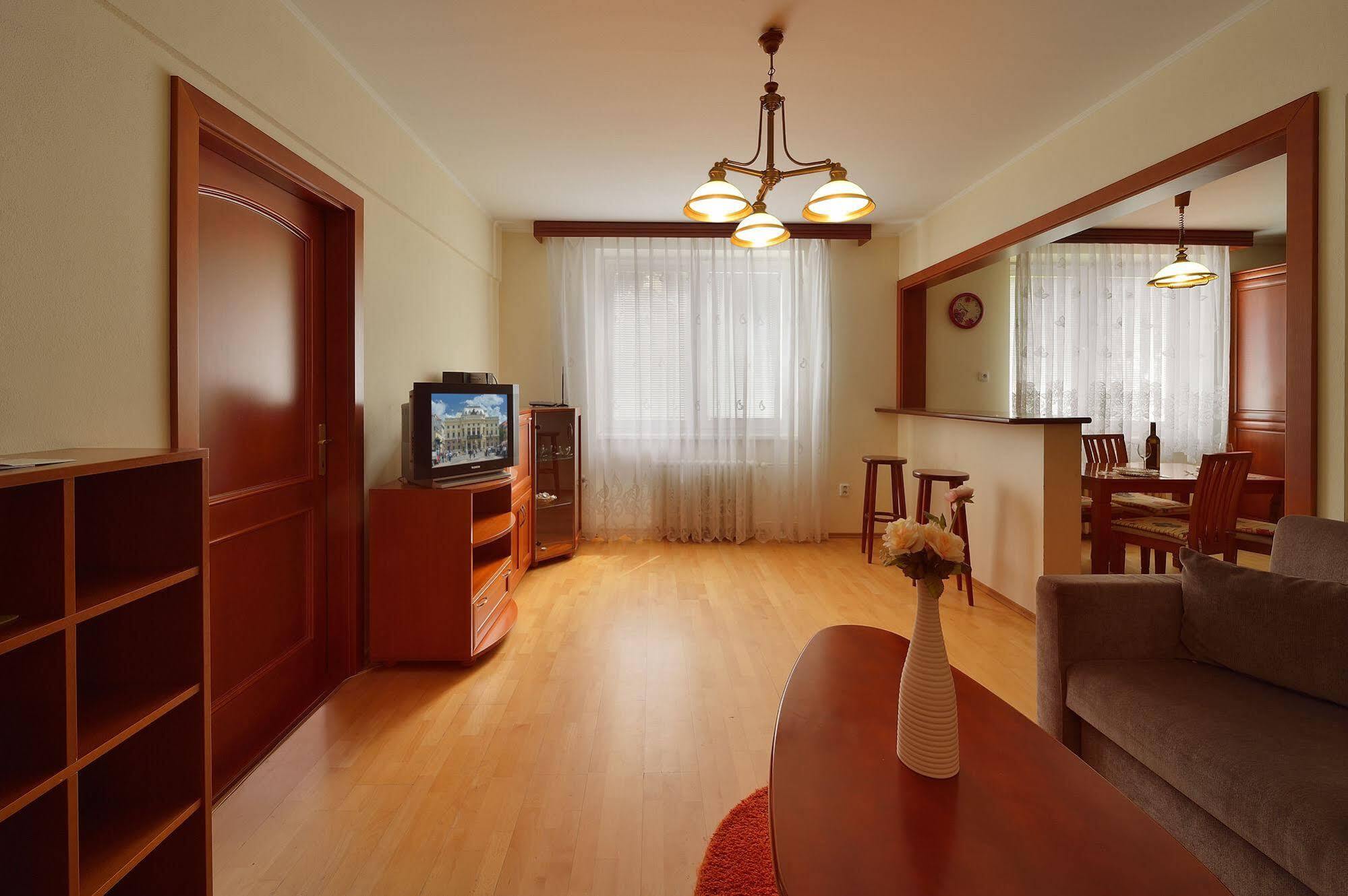 Apartment Ambiente Serviced - District Ii