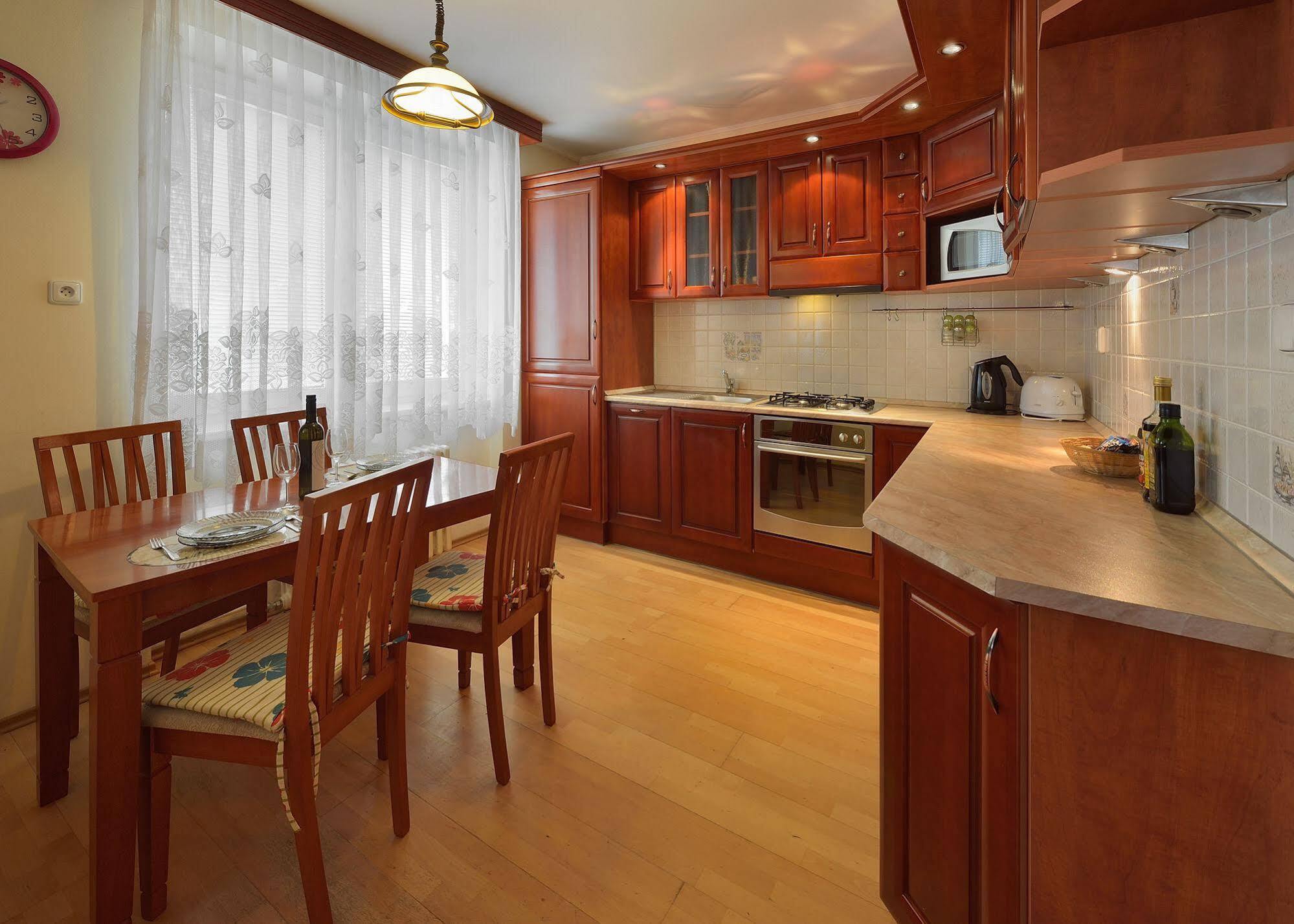 Apartment Ambiente Serviced - District Ii