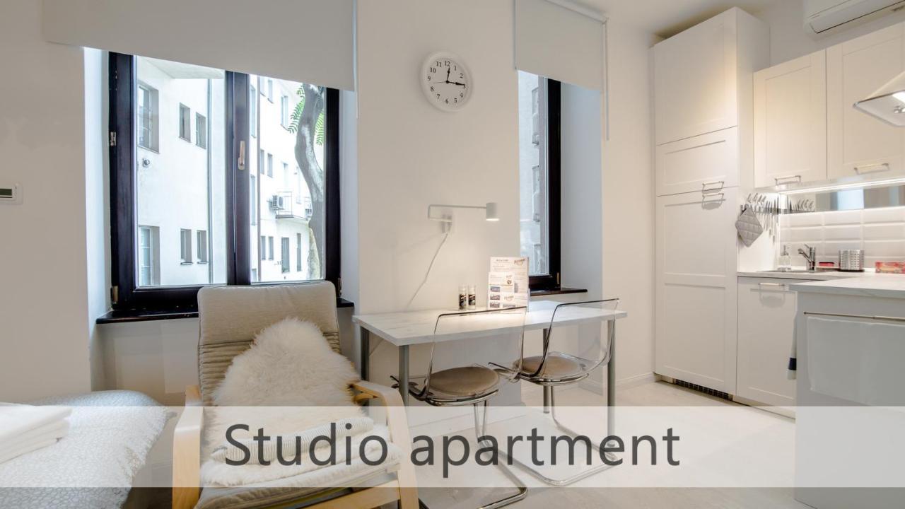 Apartment White With Ac By Kovee