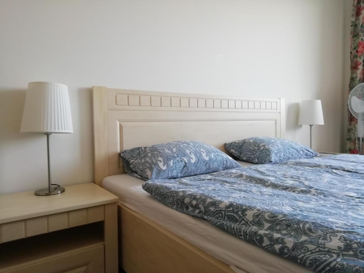 Apartment In Near Hockey Stadium And City Center Pressburg