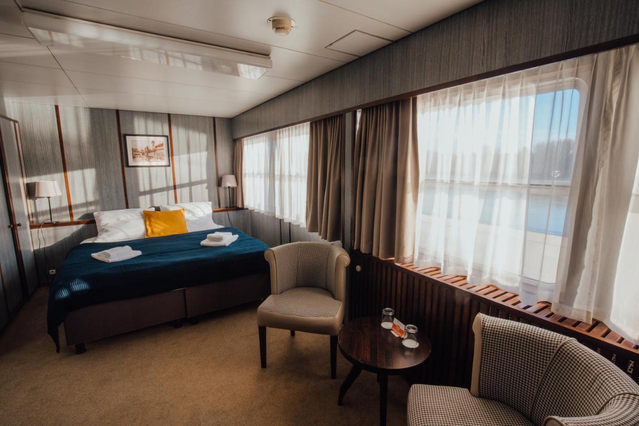 Hotel Pressburg 3*