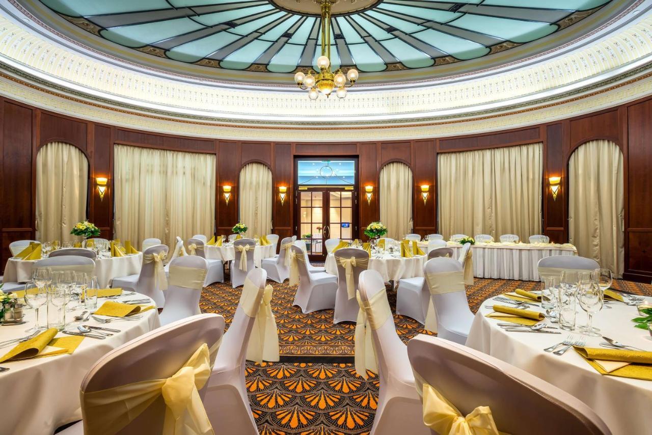 Hotel Radisson Blu Carlton Hotel, 4*