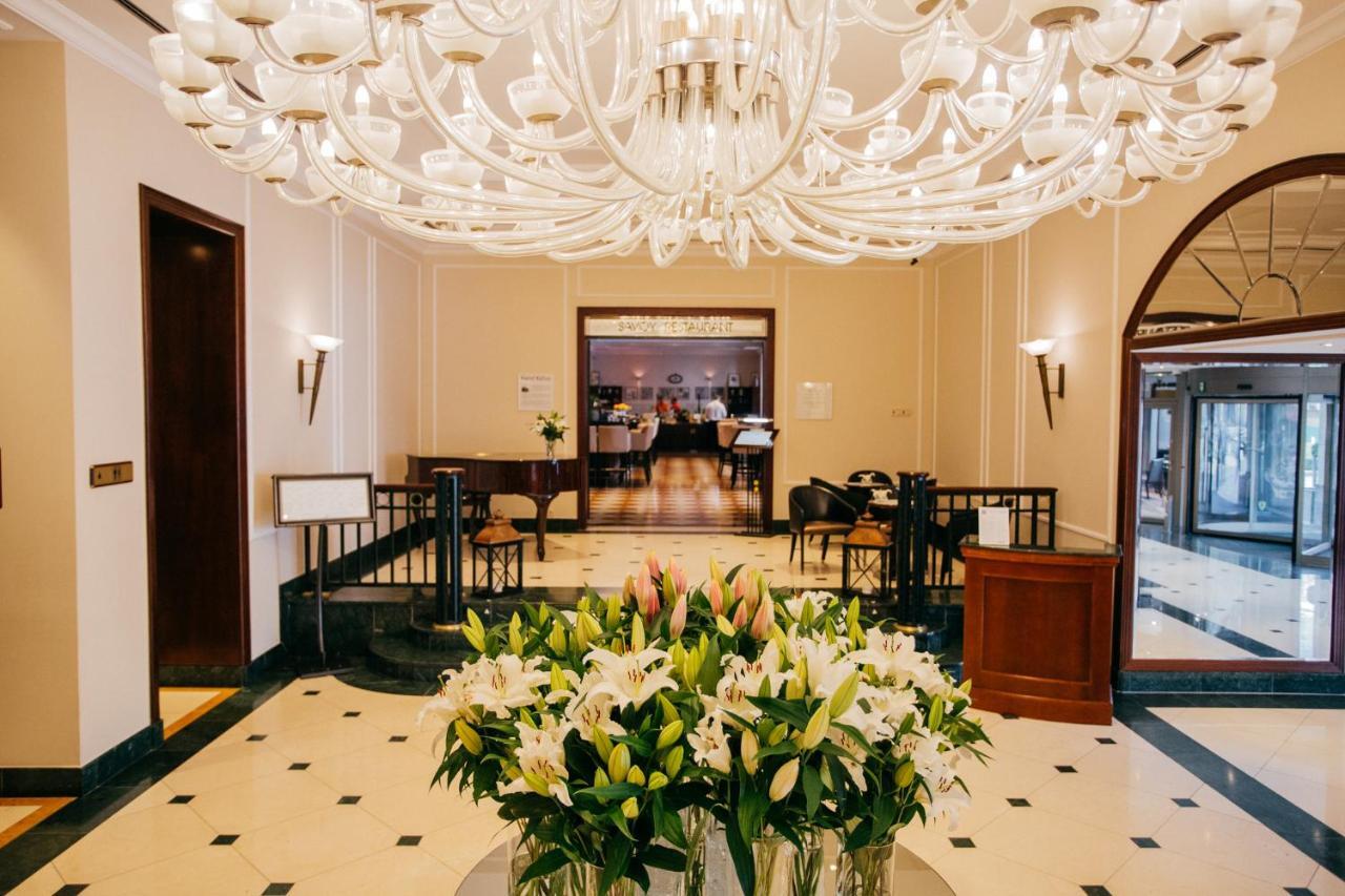 Radisson Blu Carlton Hotel, 4*