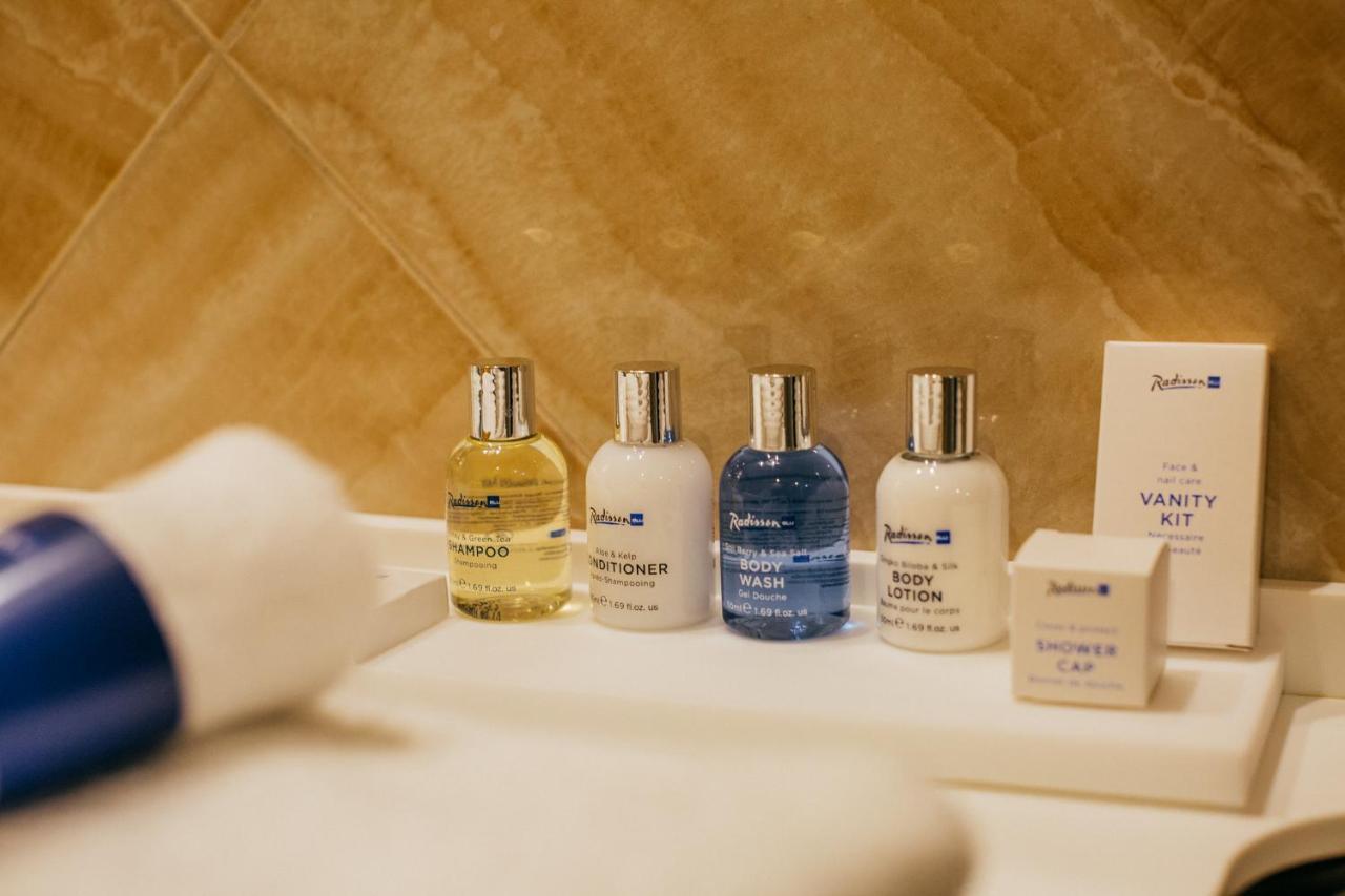 Hotel Radisson Blu Carlton Hotel, 4*