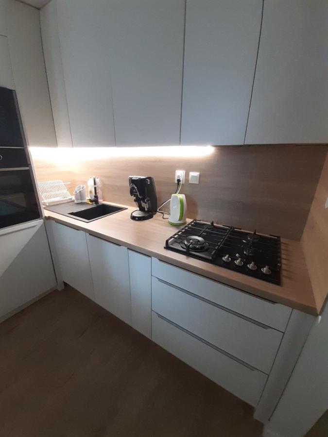 Klimka With Balcony, Free Wifi And Free Parking Apartment