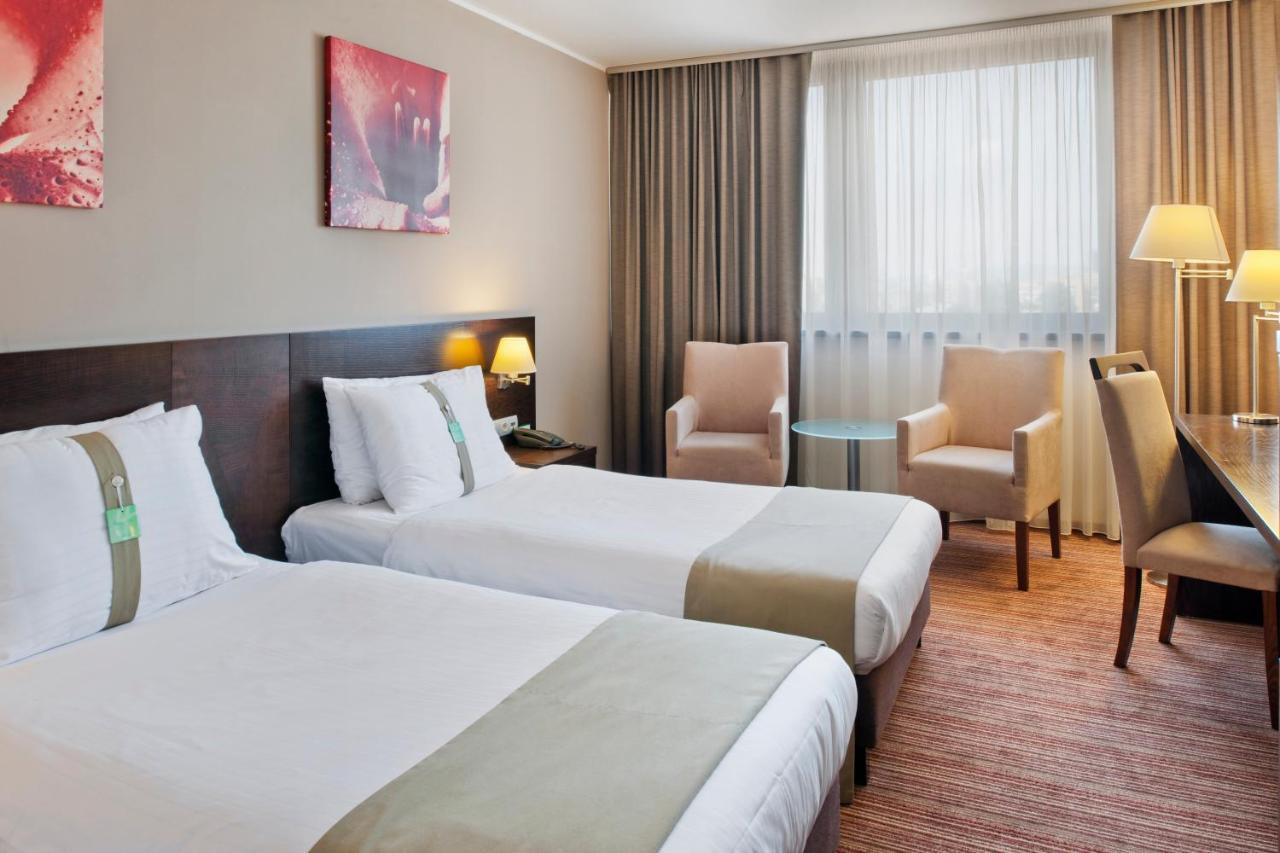 Holiday Inn Bratislava 4*