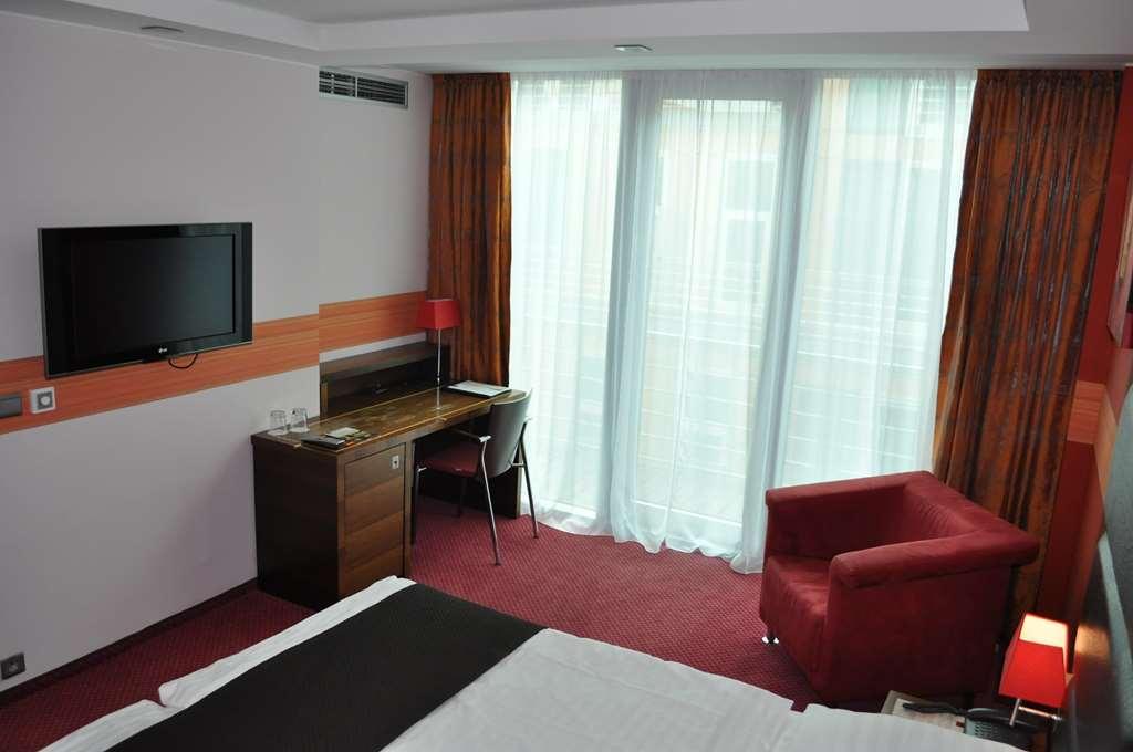 Hotel Art William 4*