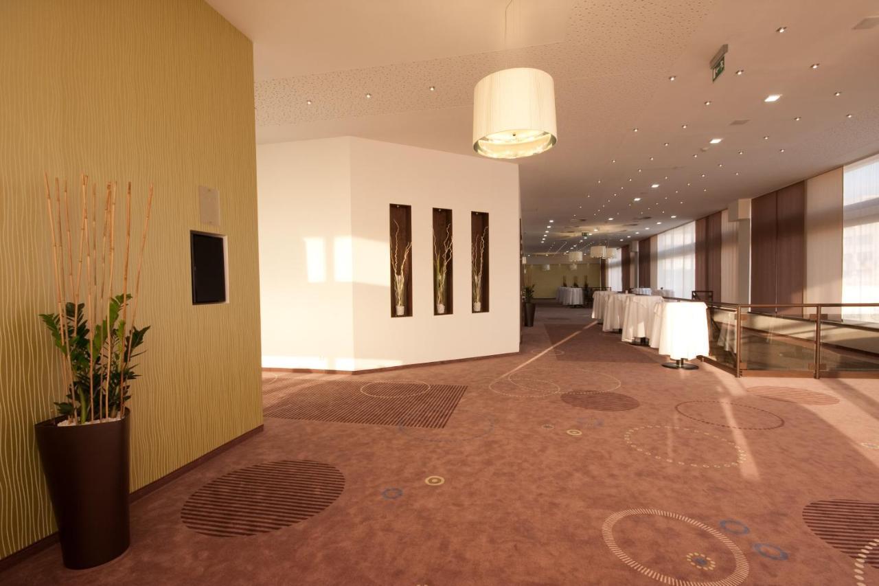 Holiday Hotel Bratislava