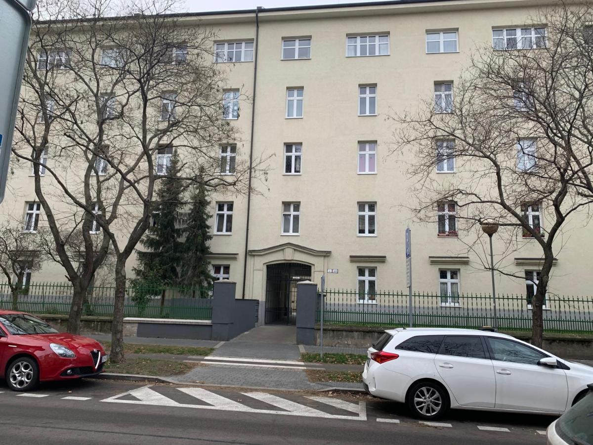 Blum Apartment *