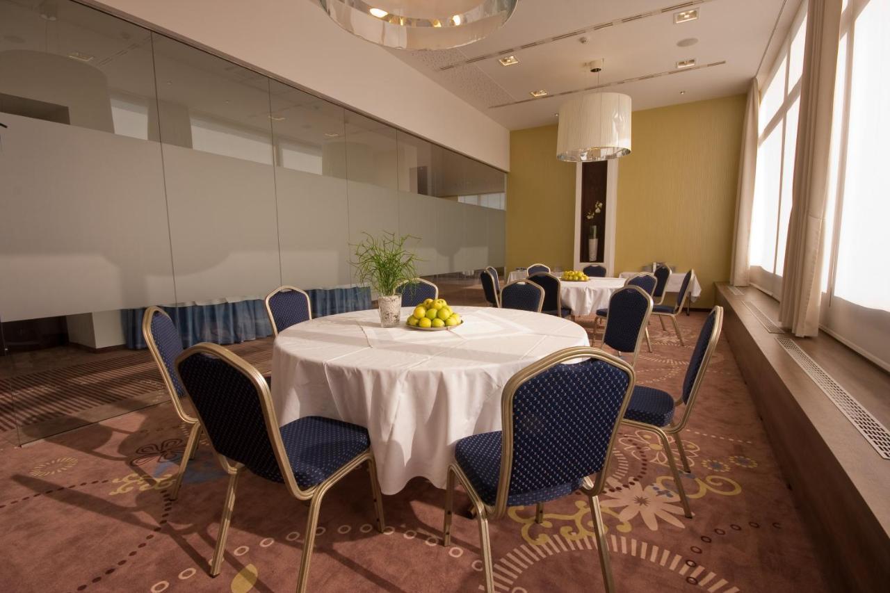 Hotel Holiday Inn Bratislava