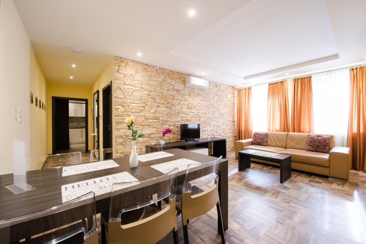 Aparthotel Brigitte 3*