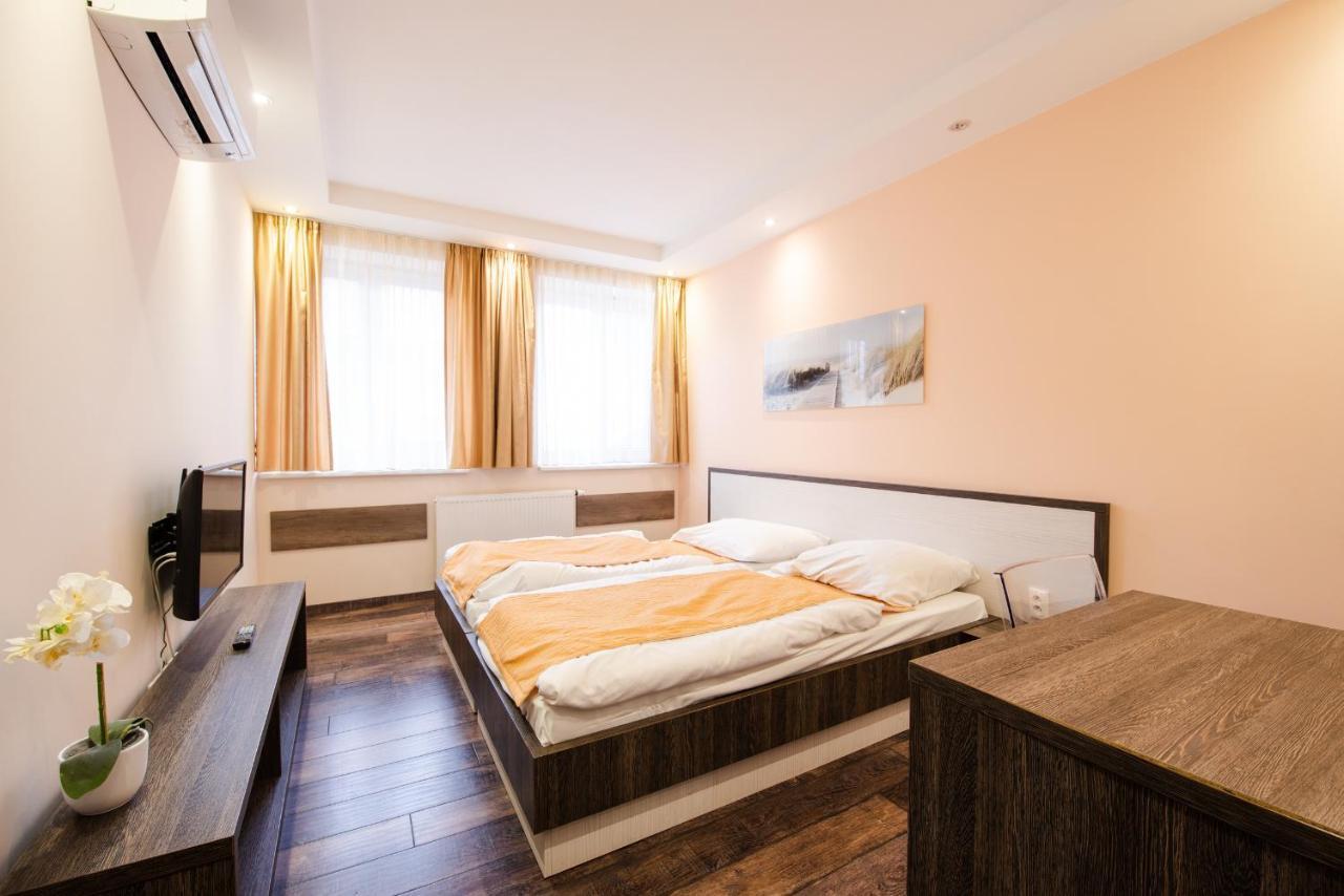 Brigitte 3* Bratislava