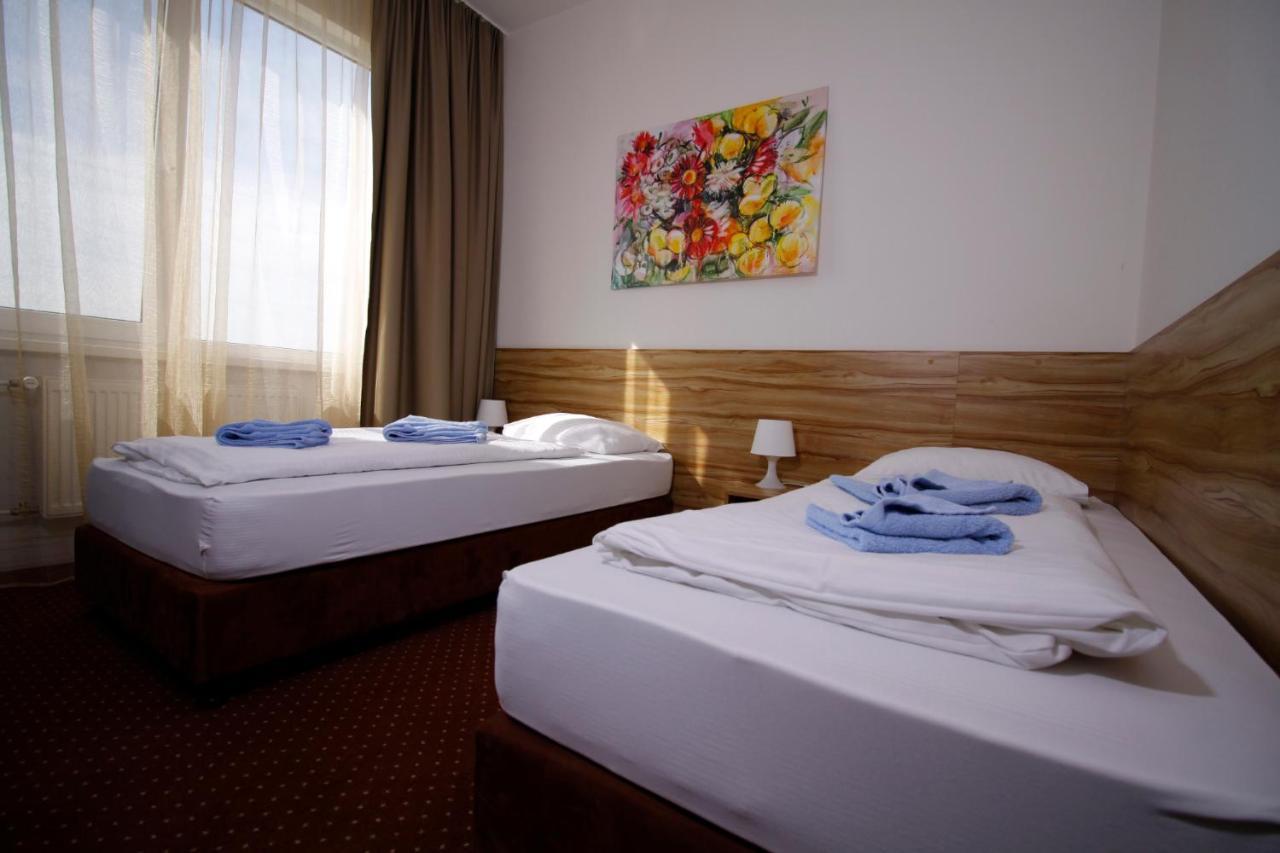 Hotel Aviator Garni