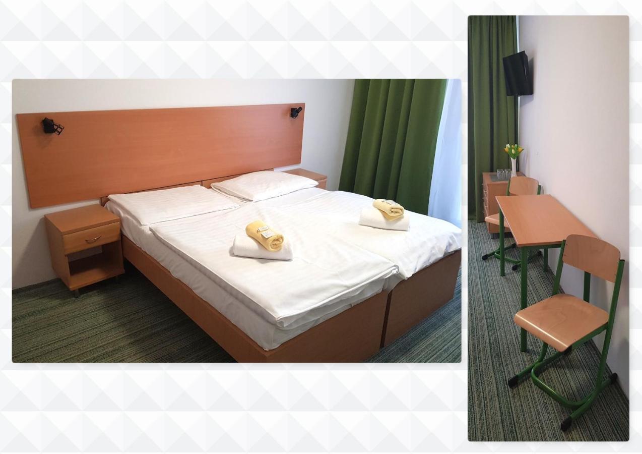 Turist Hotel *