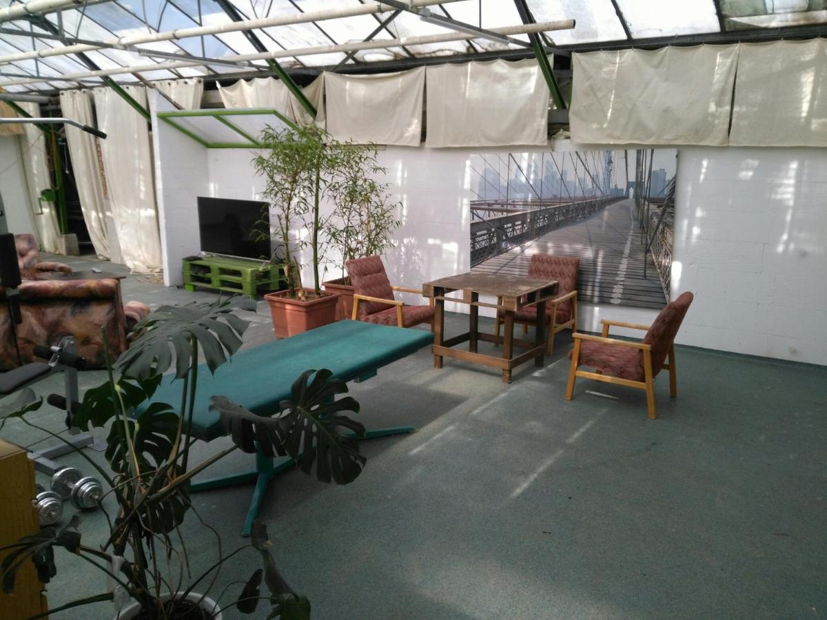 Rastlinky.sk Greenhouse Guestrooms Gasthof *