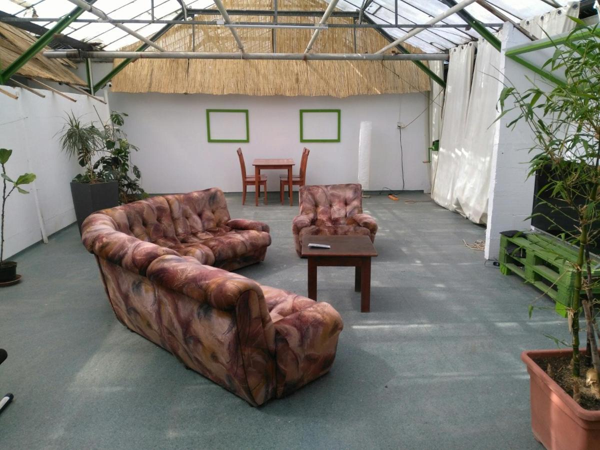 Rastlinky.sk Greenhouse Guestrooms *