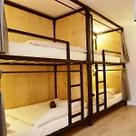 Schoendorf Hostel - Virtual Reception