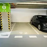 Lam Pop Up - Ac - View - Free Parking