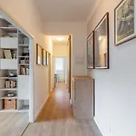 Sunny Apartment With Stunning View
