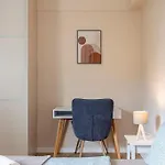Sunny Apartment With Stunning View