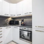 Apartment Karadzicova