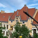 Nice Life - Luxury Apartment In The Old Town.