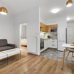 Glorious Space In City Centre