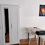 Dimael Hostel & Apartments