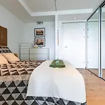 Adm Promenade Apartment - Parking