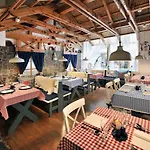 Aplend City Apartments Na Vrsku