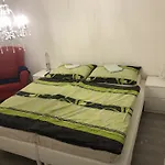 Circle Apartments Ipelska