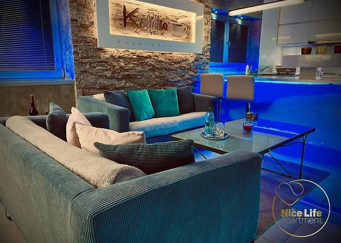 Nice Life - Luxury Apartment In The Old Town.