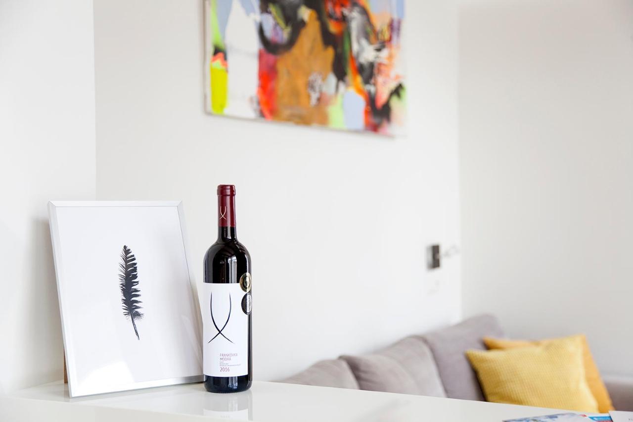 Apartment Stylish In The Centre Bratislava