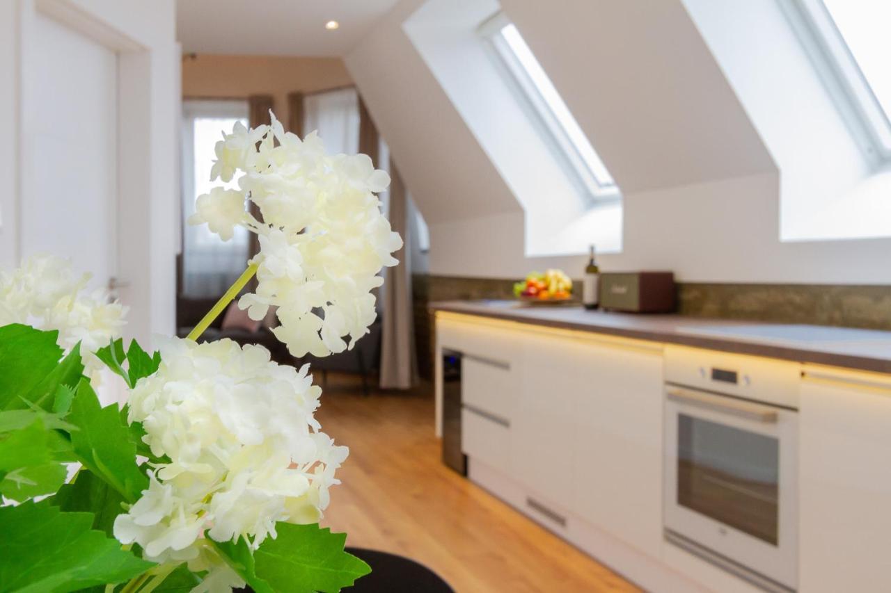 Stylish In The Centre Apartment *