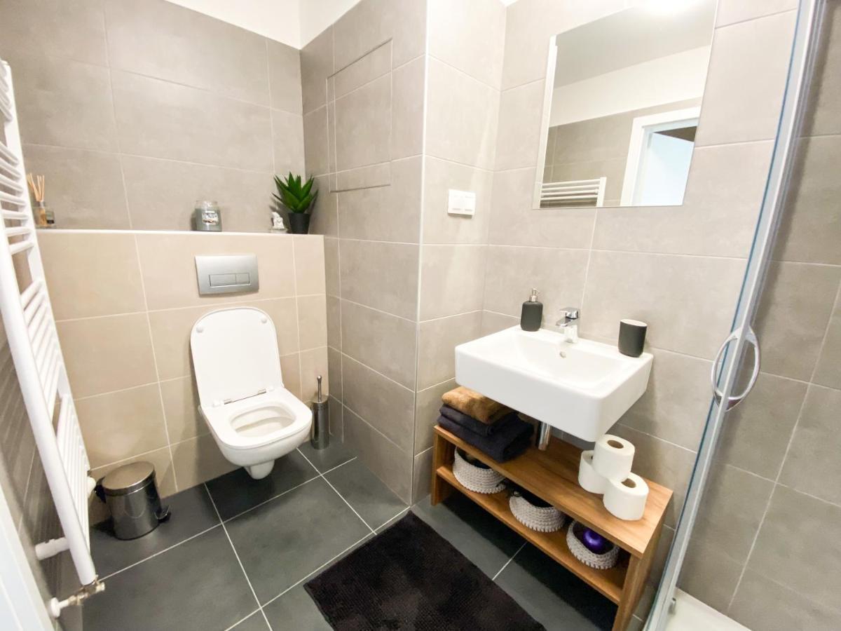 Apartment Krasny Moderny 1-izbovy Byt, Novostavba + Parking Bratislava