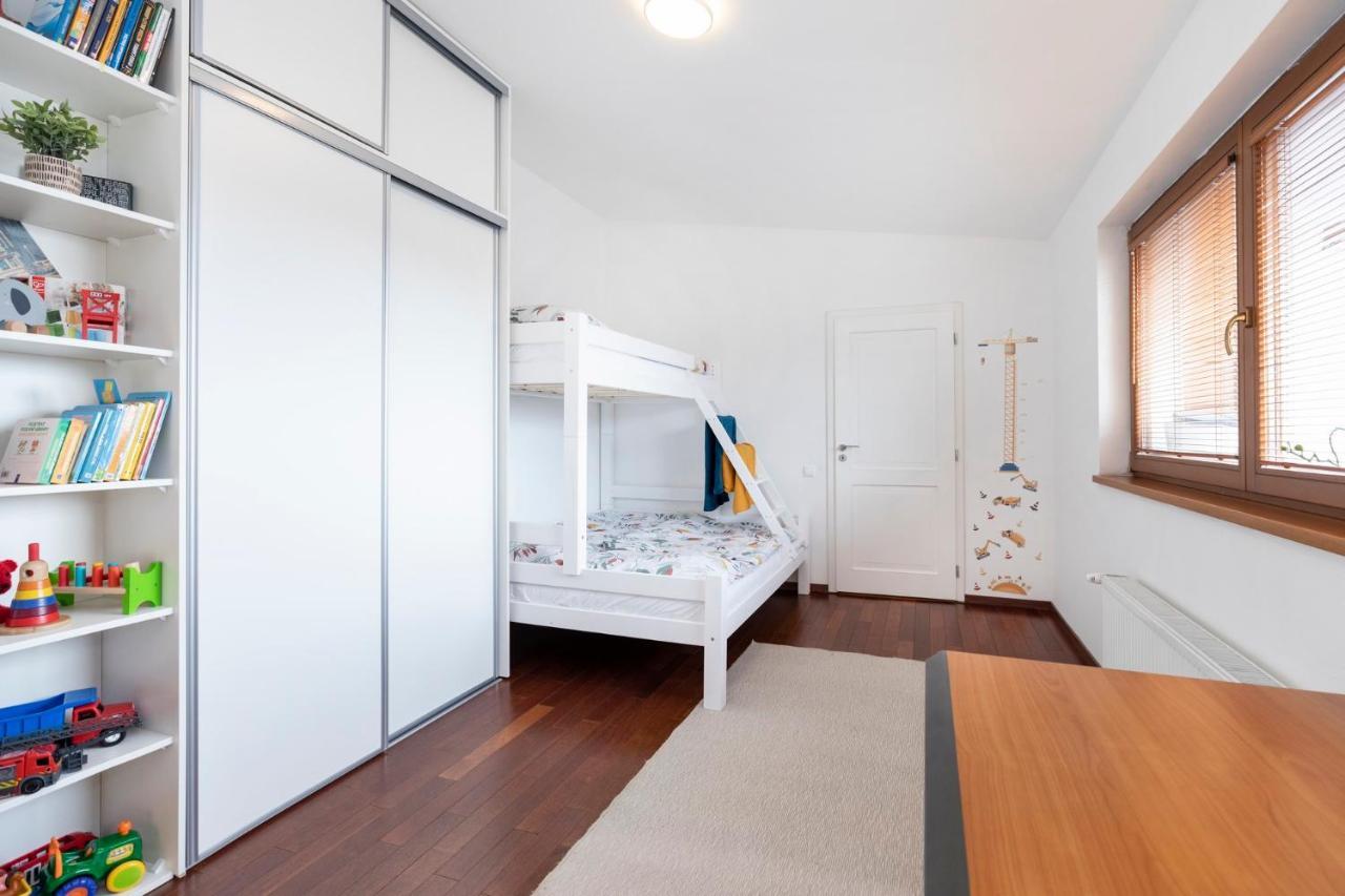 Beautiful And Romantic Penthouse With Two Terraces Căn hộ Bratislava