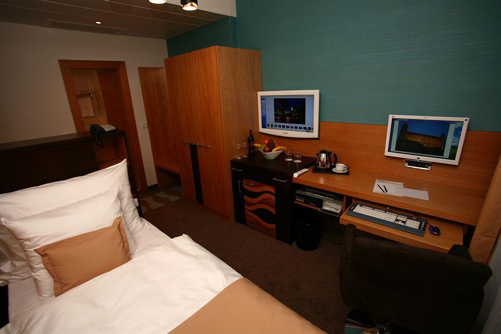 Hotel Danubia Gate Bratislava