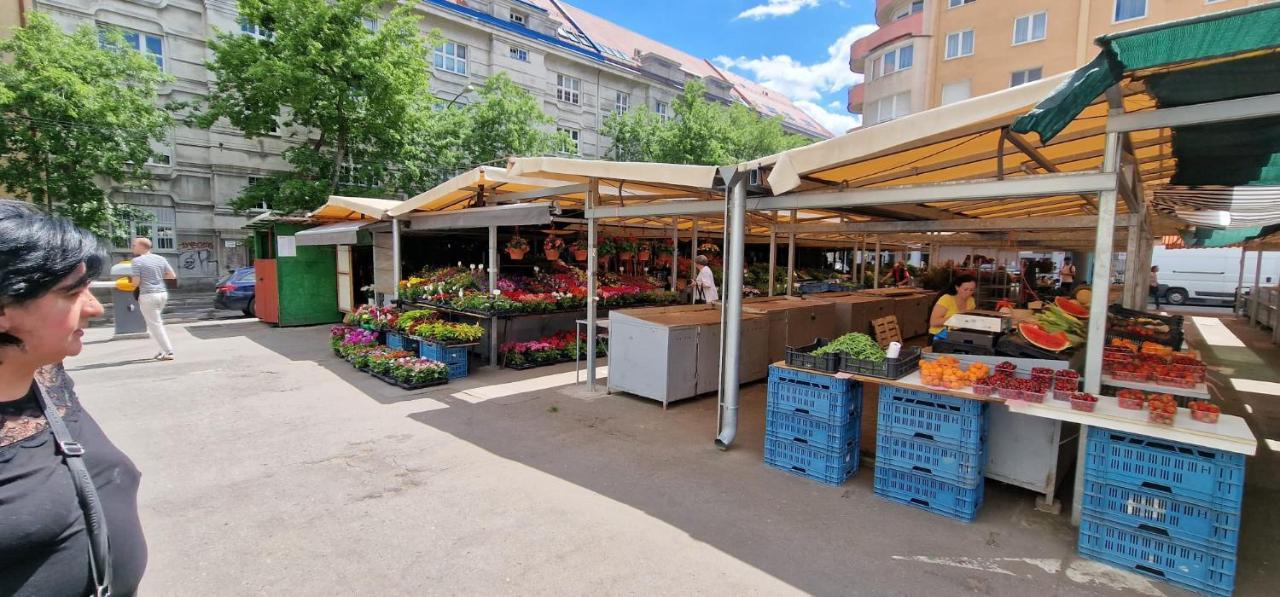 Flora - Late Check-out At Noon 12 O Clock For Free Bratislava